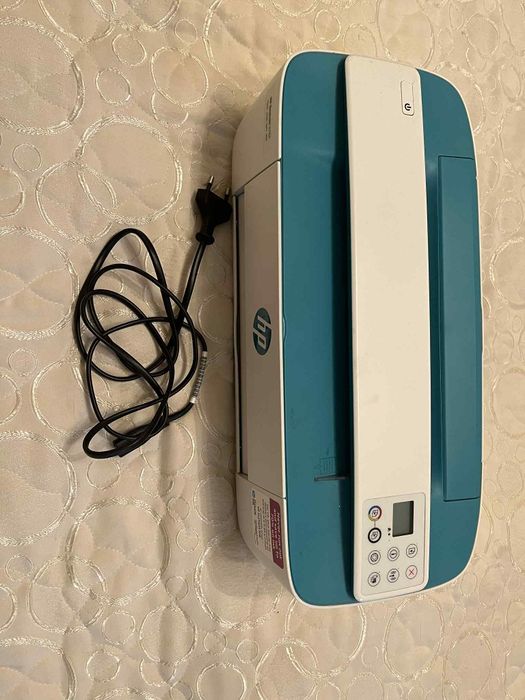 Принтер Hp Deskjet 3762.
