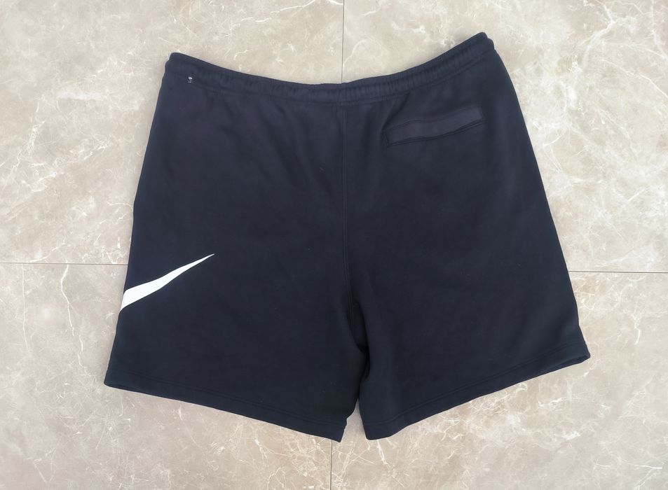 Nike размер 2 XL Къси панталони