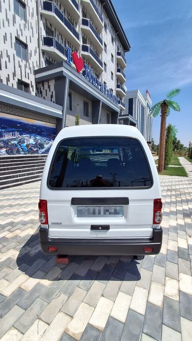 Дамас Ван Damas Van.2025