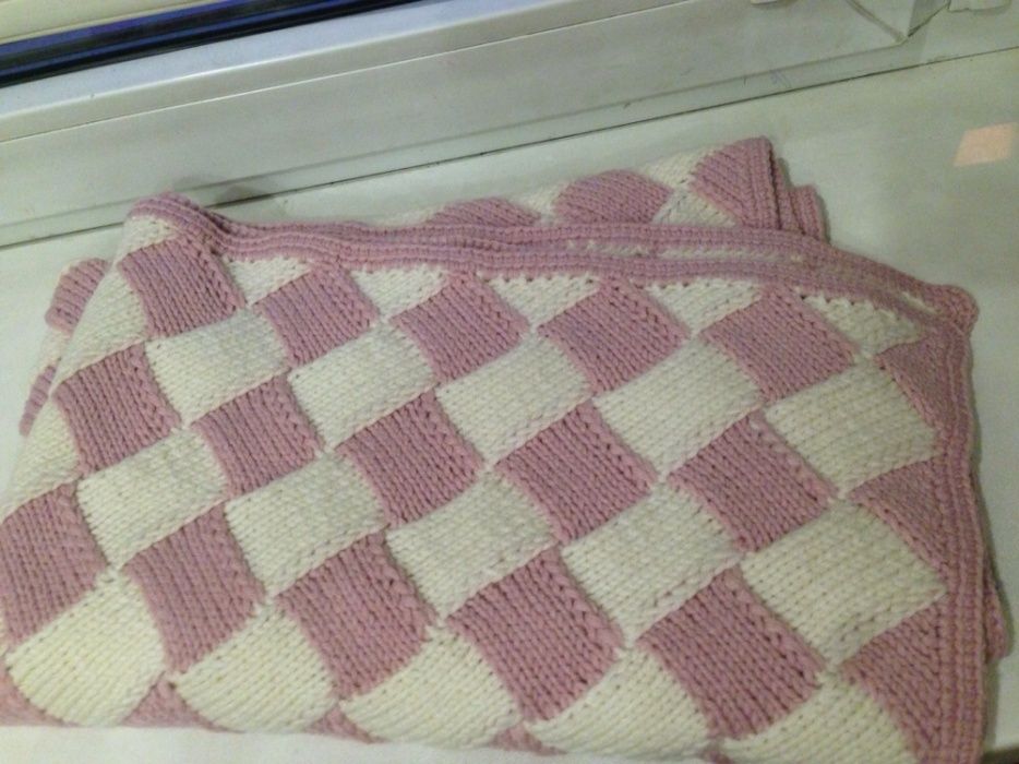 Плед детский вязанный