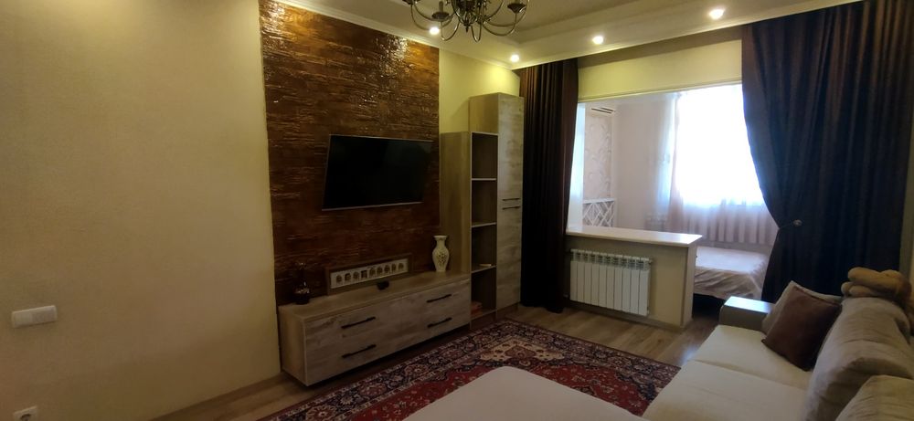 Аренда квартиры. Миробадский рынок.