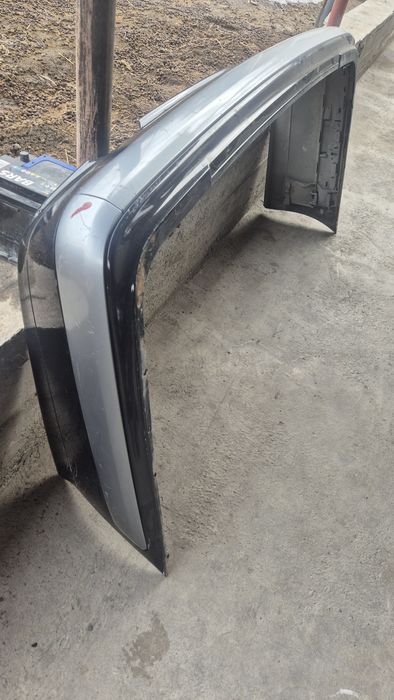 Продам бампер 210 рест