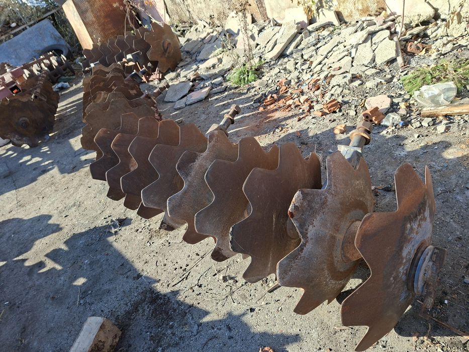 Продам борону дисковую БДТ-7