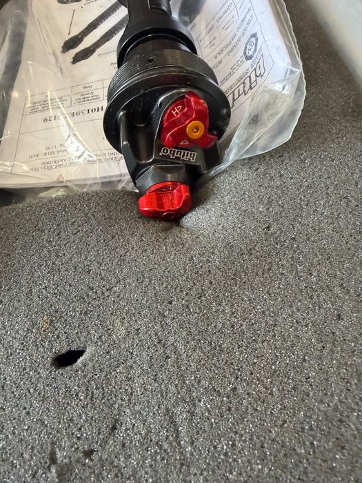 Bitubo помпи за honda cbr600rr.