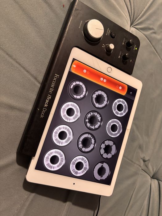 Док.станция для iPad Focusrite iTrack Dock для звукозаписи