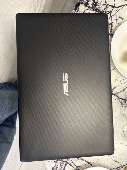Продам ноутбук Asus