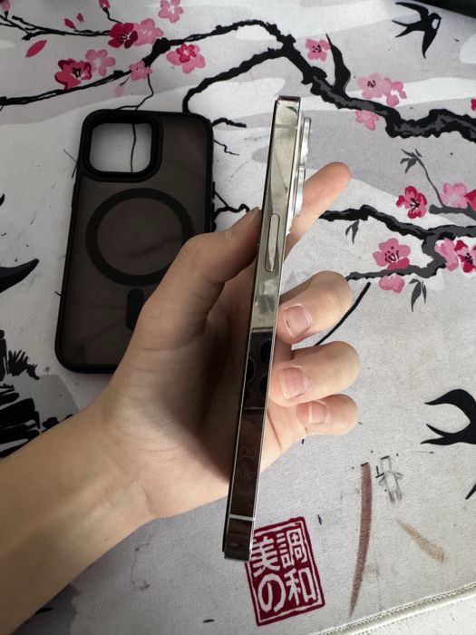 Iphone 13 pro в хорошем состояний