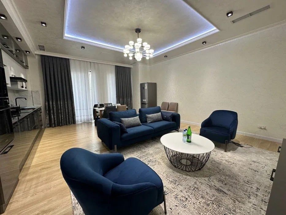 Посуточно квартира Мирабад Авиню