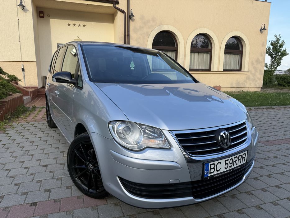 VOLKSWAGEN Touran 2008 — imagine 4