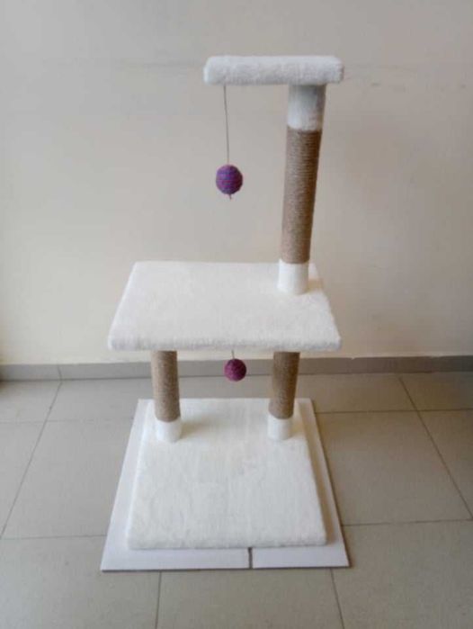 Драскалка за вашето коте.Височина 85см