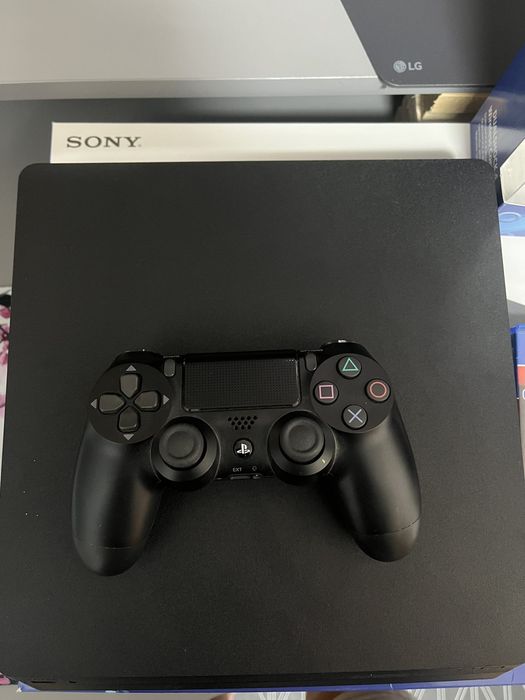 PS4+волан+2контролера+игра