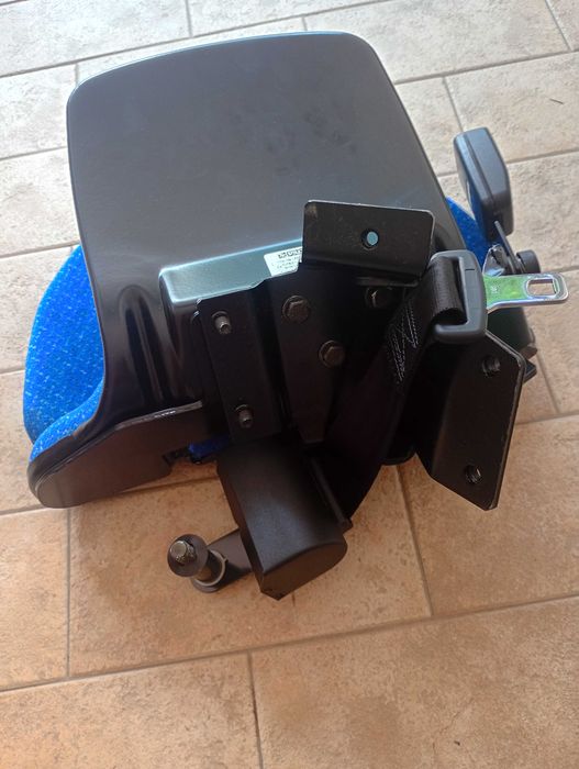 Scaun pasager tractor