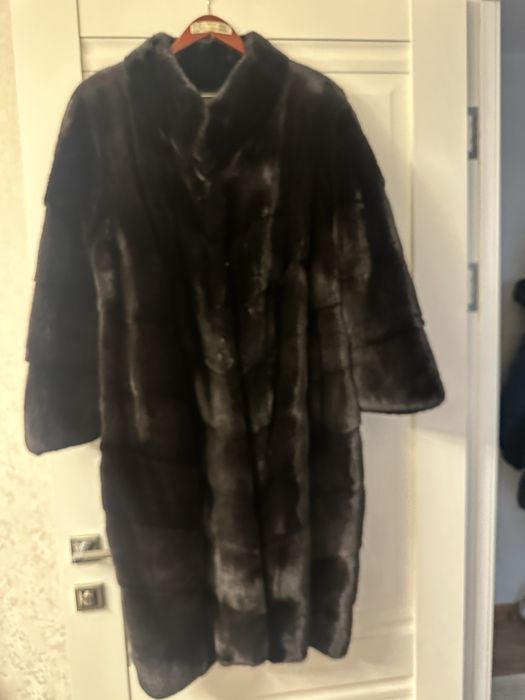 Продам норковую шубу