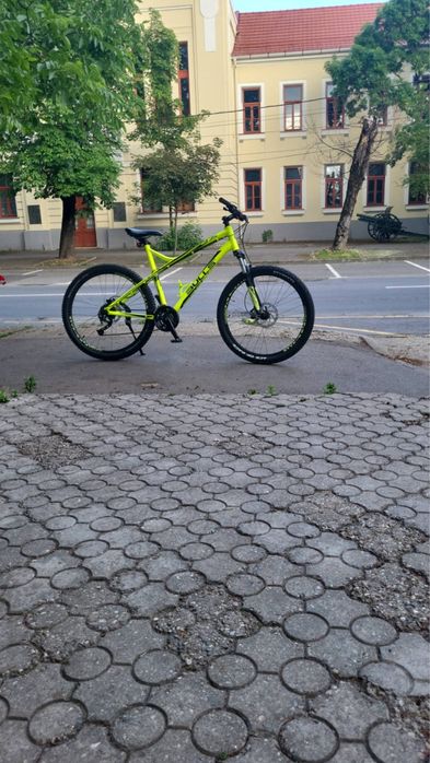 Bicicleta bulls 27,5