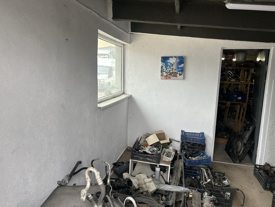 Inchiriez depozit   50 m2 in zona calea  calea baciului napolact