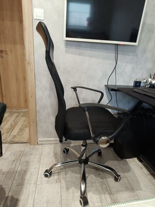 Офис Стол в добро състояние