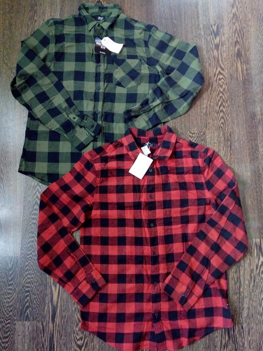 Нови с етикет мъжки ризи L-ка Bershka/Terranova/цената е на бр.