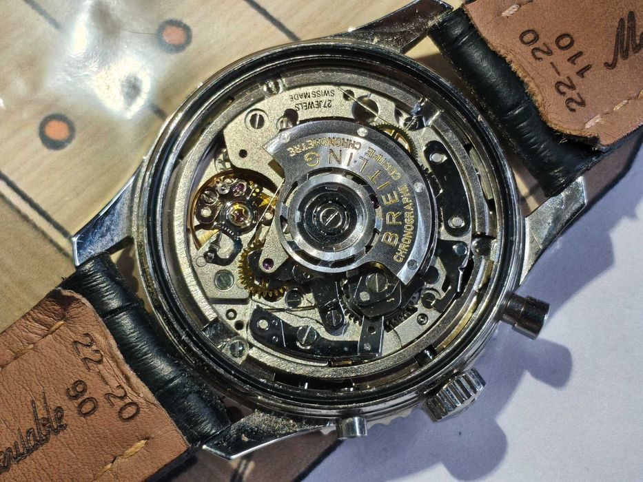 Breitling Navitimer A23322