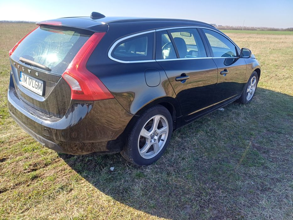 Vand Volvo V60, 2.0litti, 163 cp
