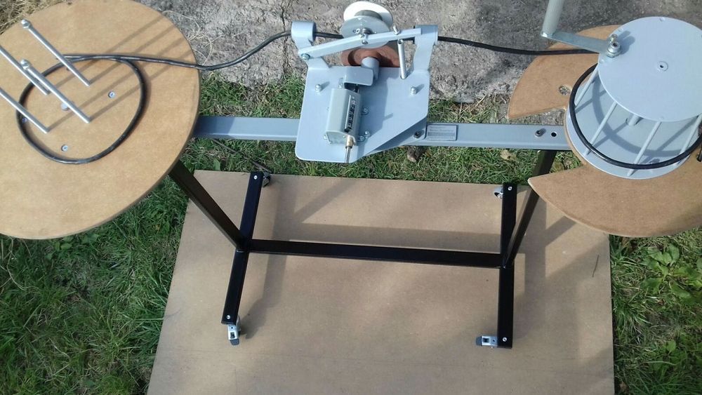 Голяма машина за навиване и измерване на кабели, проводници и др