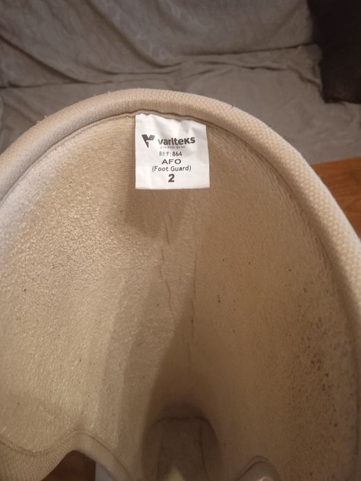 Ботуш за счупена кост на ходилото