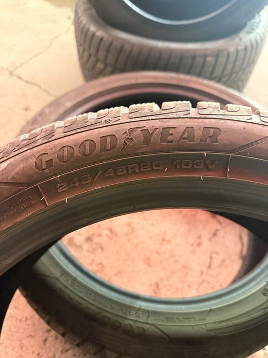Гуми Goodyear UltraGrip Performance+ 275/40/20 и 245/45/20 – DOT 2021