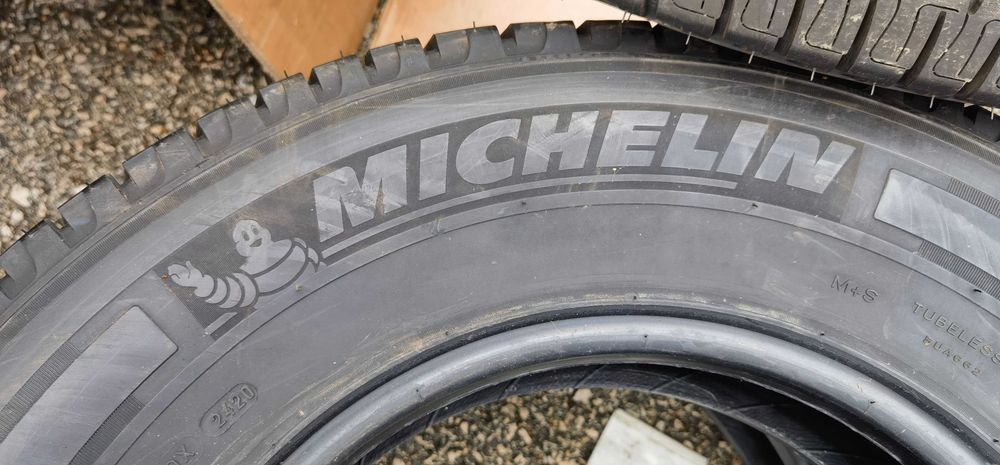 НОВИ 225 75 R16C Continental/Michelin