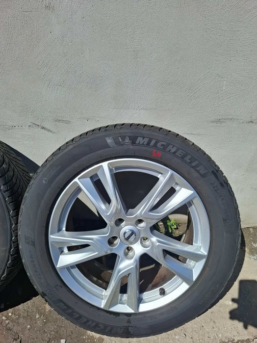 Set patru anvelope Iarna Michelin Pilot Alpin 5 SUV 235 55 R18 ci420