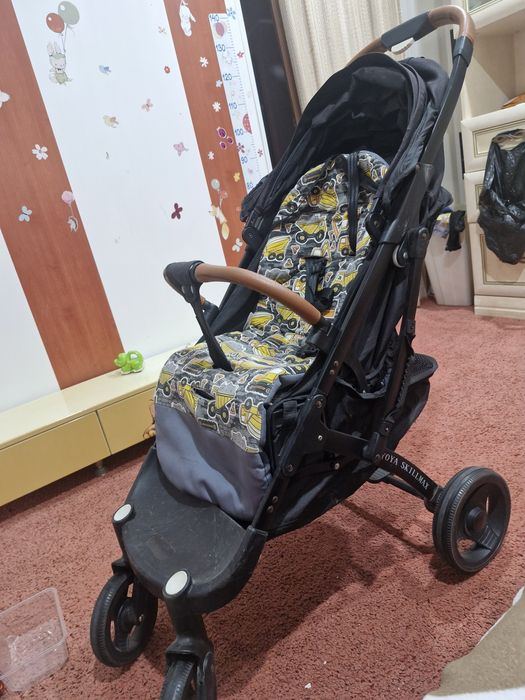 Детская коляска дорожная