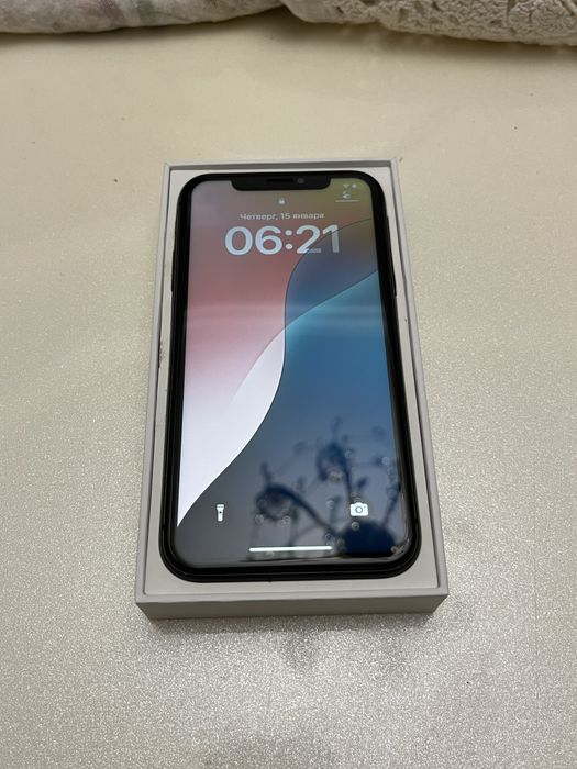 Продам Iphone 11 128 гб