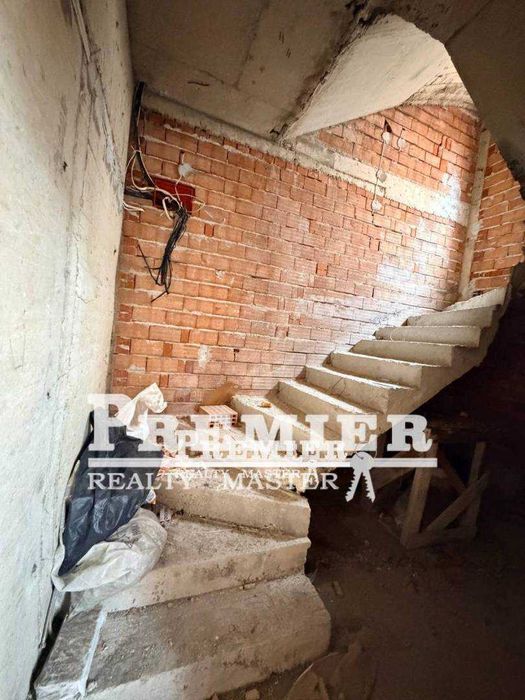 Продава се Хотел в Поморие - 430 кв.м за 415 €/кв.м - Снимка #14