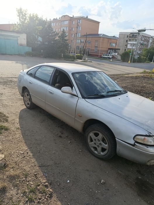 Продам Мазду кронос