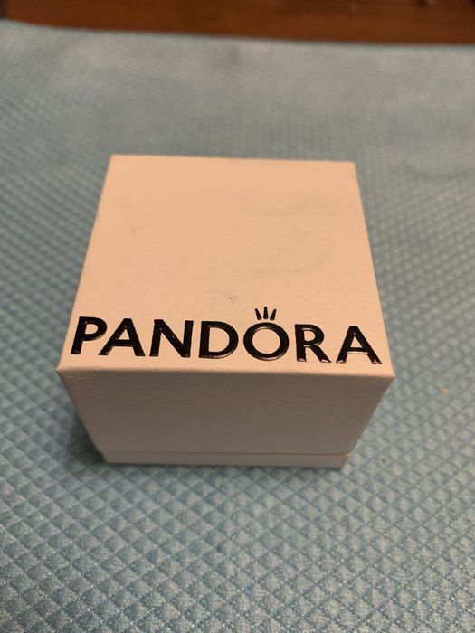 Бусина PANDORA серебро.