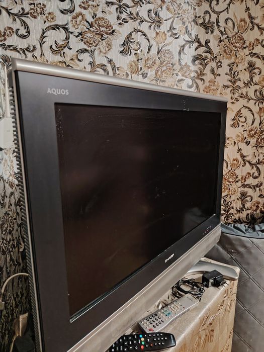 Продам телевизор sharp