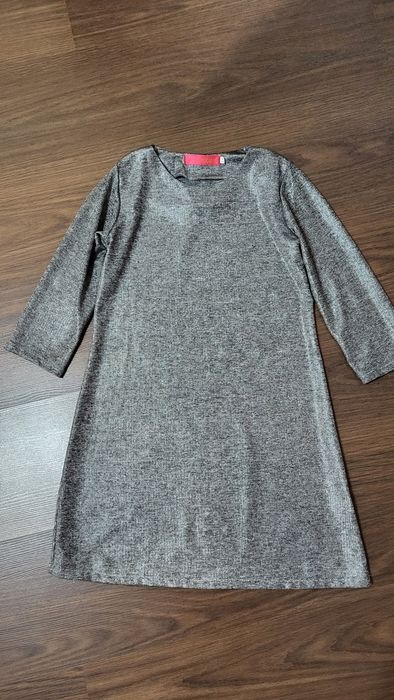 Продам нарядное платье