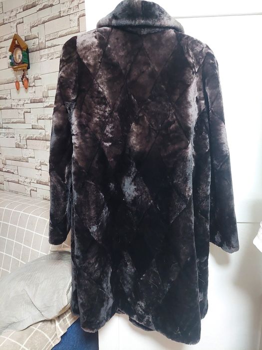 Шуба, мутон в отличном состянии