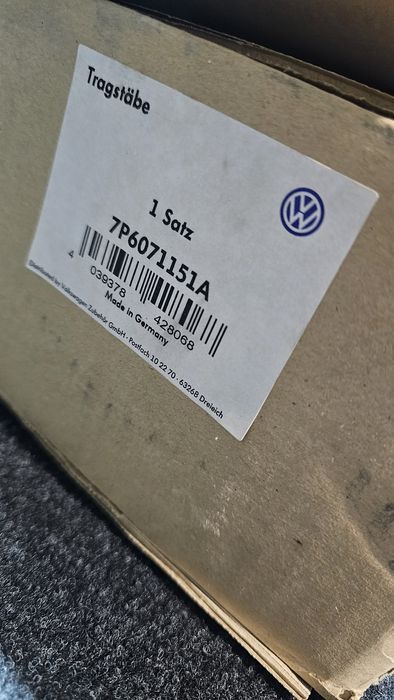 bare transversale volkswagen touareg 7p noi originale 

cod oe: 7p6 07