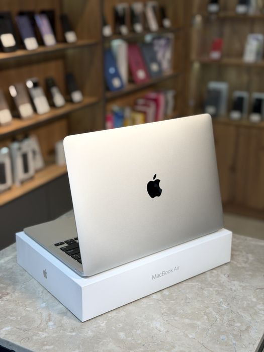 MacBook Air M1 256GB PhoneLab