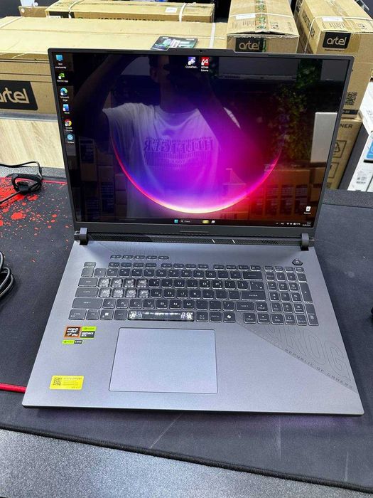 ASUS ROG STRIX G18 R9-9955HX / DDR5 16GB 1TB RTX 5060 8GB/182.5K 240HZ