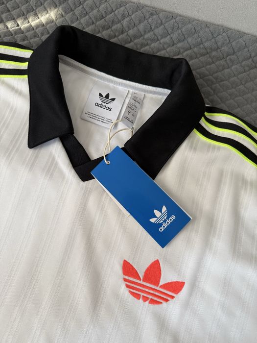 Футболки Adidas две