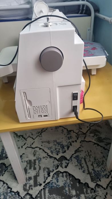 Janome E550 vishefka
