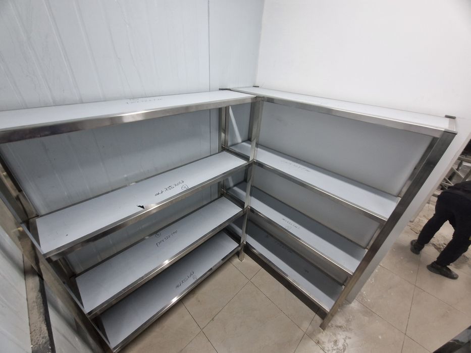 Столы из нержавеющей стали