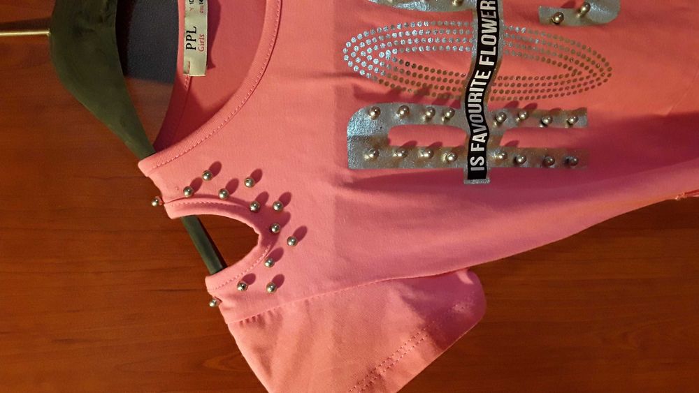 Летни рокли момиче 11 г. плюс лятна шапка 40 лева