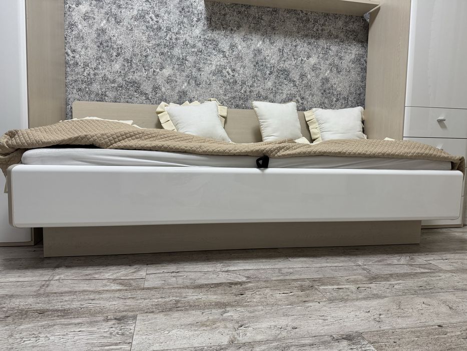 мебель в спальню