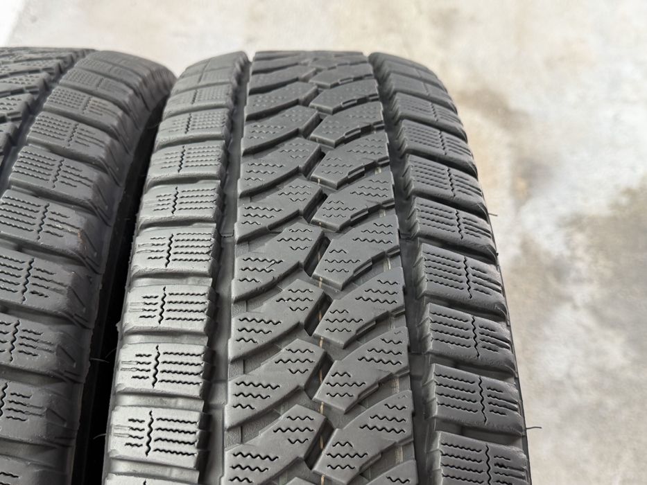 205/75/16 C Bridgestone 2Броя: 120€ 8.5мм