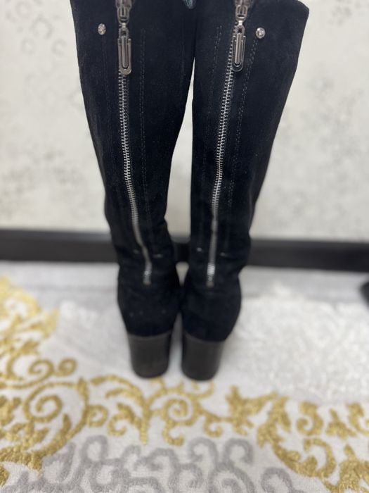 Продам зимние сапоги