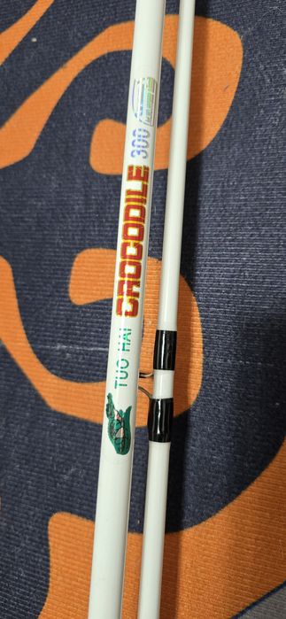 Продам спининги crocodile