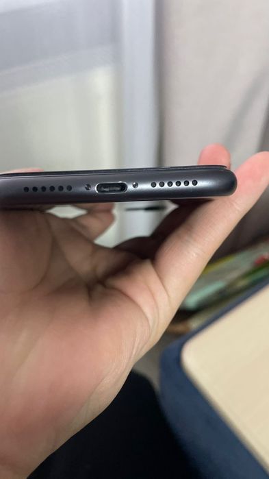 Iphone 11 128/76%
