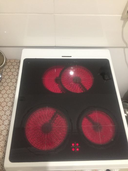 ПРОДАМ Элекр.плиту 110 000 тг.