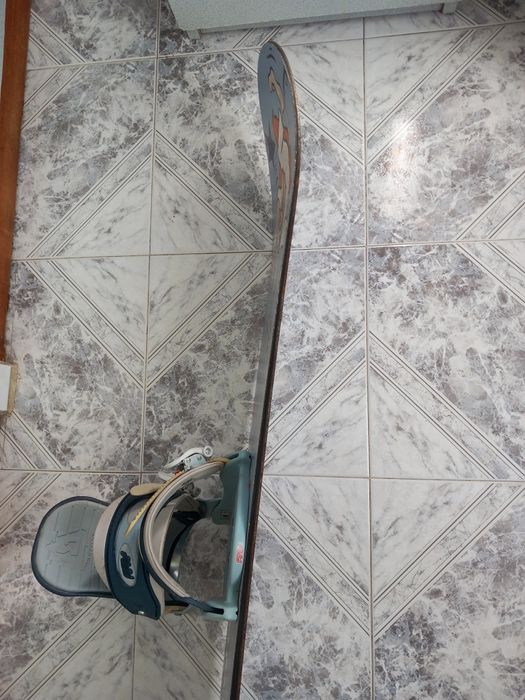 Сноуборд с автомати 156см